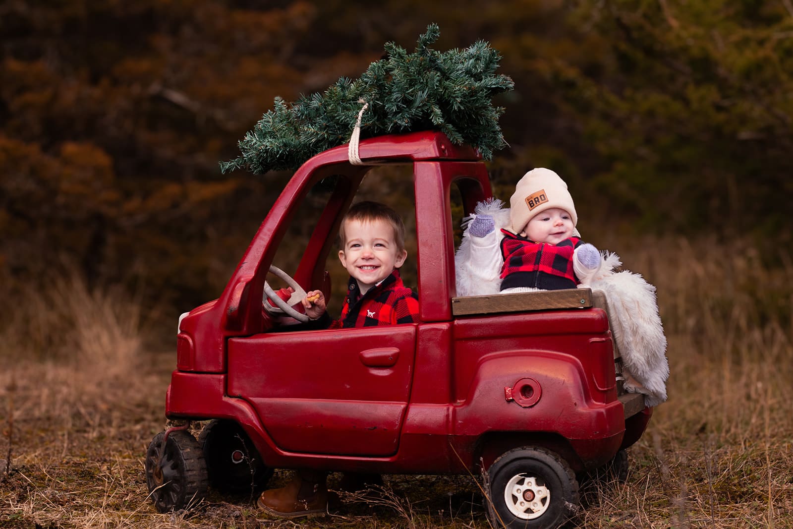 Christmas red truck sessions in Kingston.